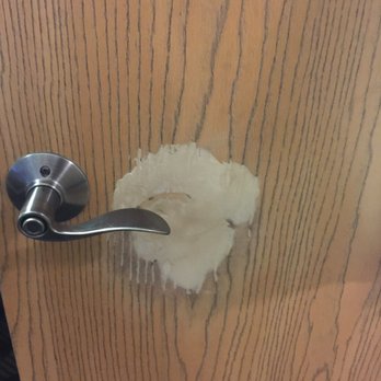 Mammoth Spring Lodge Motel - They installed a new door knob on the bathroom door and patched the old home. - Hotels Near Me - Mammoth Spring, Arkansas Mammoth Spring Lodge Motel - They installed a new door knob on the bathroom door and patched the old home. - Hotels Near Me - Mammoth Spring, Arkansas