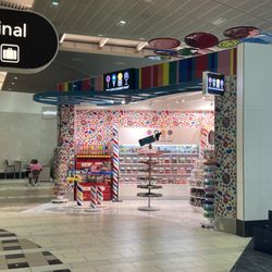 Dylan's Candy Bar - Entrance