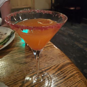 Horatio's - Delicious cocktail rose colored lenses - Seafood Near Me - San Leandro, California