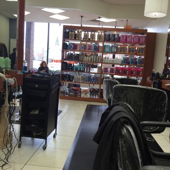 Hair Cuttery 24 Photos 23 Reviews Hair Salons 2946 Chain
