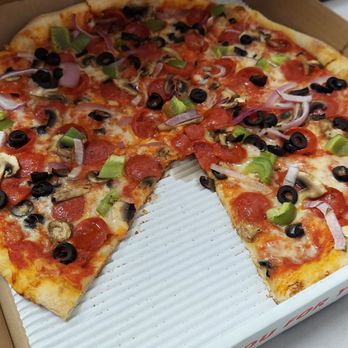 Pizza USA - Large pepperoni with mushrooms, olives, onion and bell pepper. - Pizza Near Me - Bellflower, California