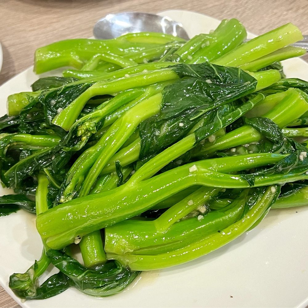 HK BBQ House - Chinese broccoli with garlic - Cantonese Near Me - Riverside, California HK BBQ House - Chinese broccoli with garlic - Cantonese Near Me - Riverside, California