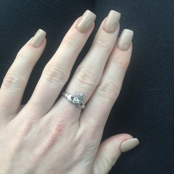 Glitz Nail - Acrylic tips by May - Waxing Near Me - New York, New York