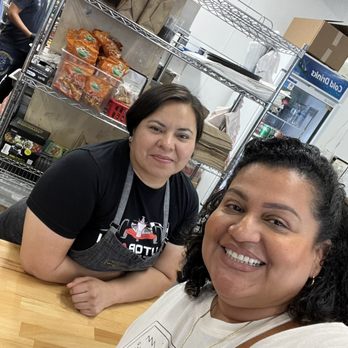 El Chante Comedor y Fritanga - Great Nica Vibes - Nicaraguan Near Me - Wheaton, Maryland
