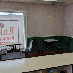 Luke's Donut & Grill