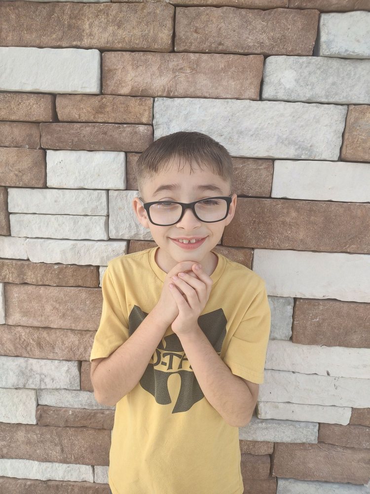 CAPONES Updated July 2024 13 Photos & 10 Reviews 10851