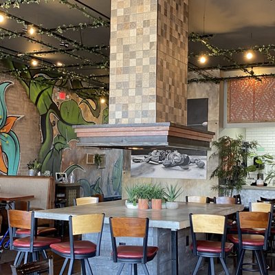 Avenue Brunch House by null