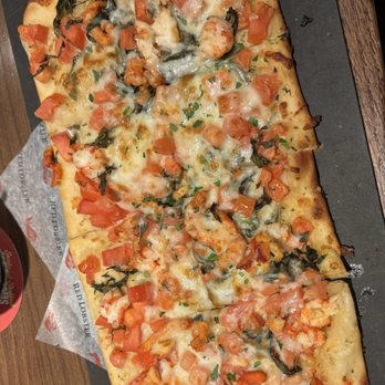 Red Lobster - Lobster Flatbread - Seafood Near Me - Deer Park, New York Red Lobster - Lobster Flatbread - Seafood Near Me - Deer Park, New York