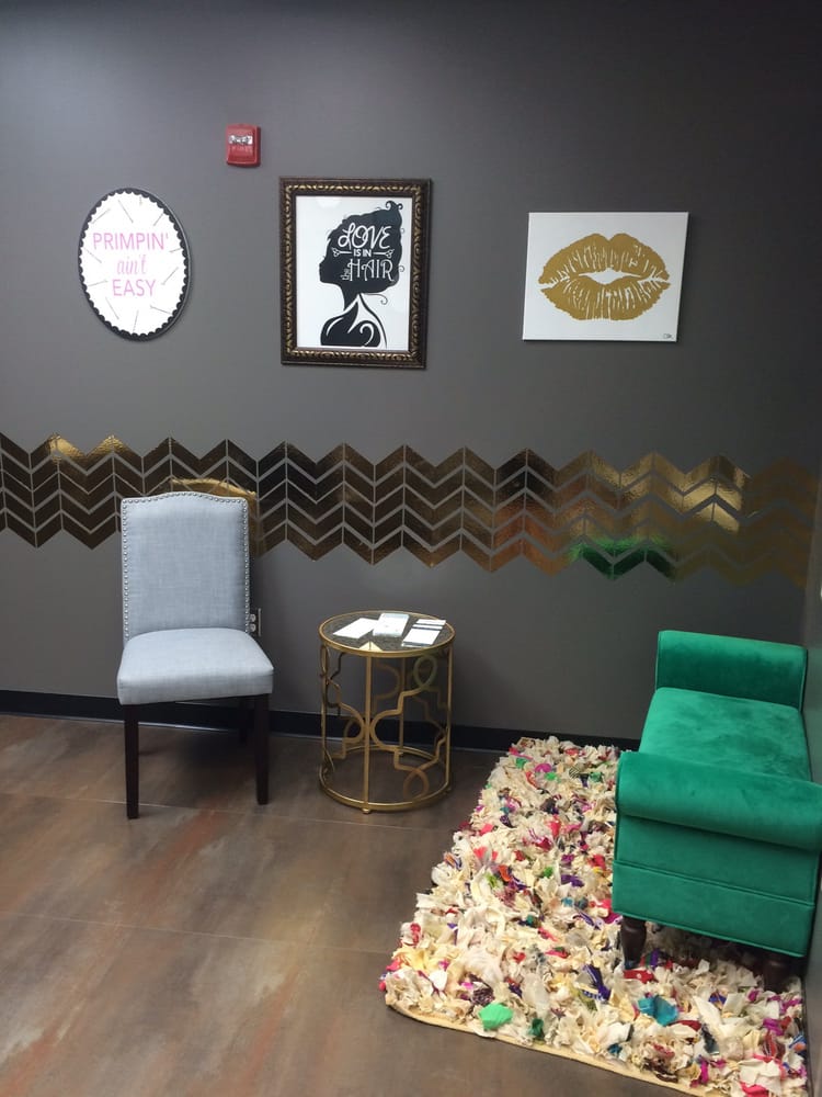 Suite Hair Salon Logo