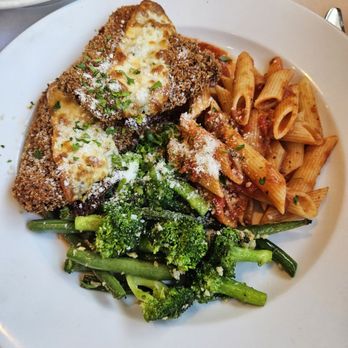 La Tavolata - Chicken Parm (probably pass on this next time) - Italian Near Me - Artesia, California