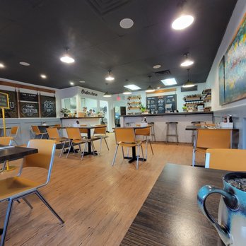 MilkShake Factory Moon - Desserts Near Me - Moon, Pennsylvania