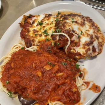Gino's Italian Restaurant - Pizza Near Me - Round Rock, Texas