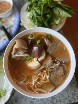 Huong Vietnamese Restaurant by null