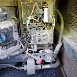 A Traveler's Life Mobile RV Services - Control panel of generator