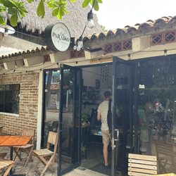 Cafe Paraiso - Front entrance