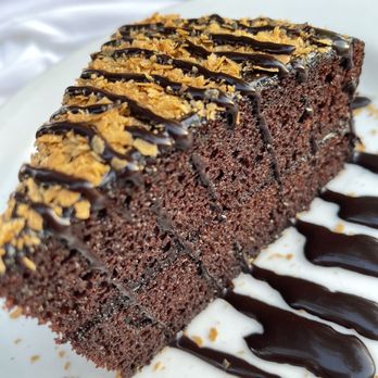 Doc B's Restaurant + Bar - Bars Near Me - Coral Gables, Florida