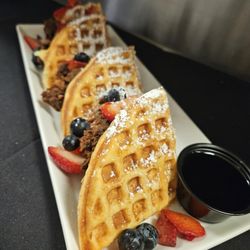 Social Tap - Chicken n Waffles