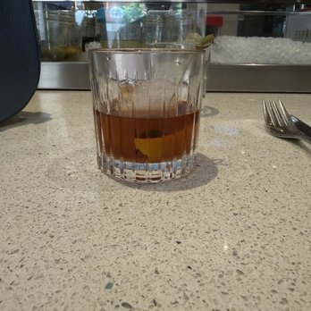 Earls Kitchen + Bar - Cocktail Bars Near Me - Denver, Colorado Earls Kitchen + Bar - Cocktail Bars Near Me - Denver, Colorado