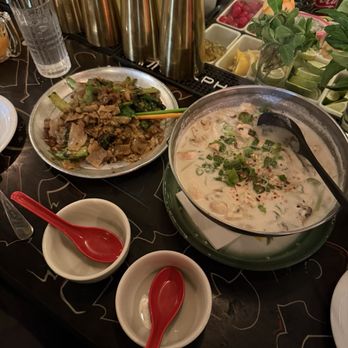 Bangrak Market - Tom Kha and Pad See Eiw - Bars Near Me - Seattle, Washington