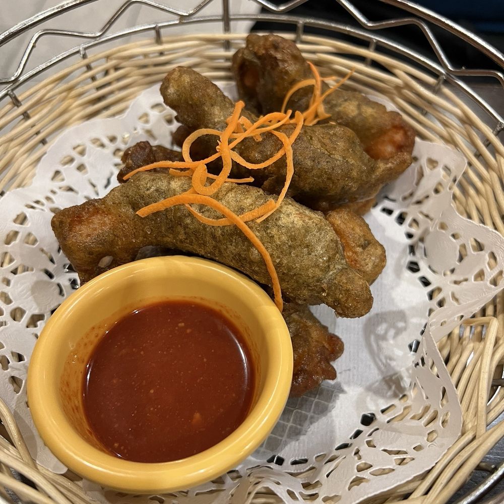 MáLà Project Bryant Park - Seaweed Fish Fritters - Dim Sum Near Me - New York, New York MáLà Project Bryant Park - Seaweed Fish Fritters - Dim Sum Near Me - New York, New York