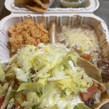 Si Como No - Potato Hard Shell Taco Plate - Mexican Near Me - Eastvale, California