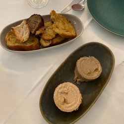 Güeyu Mar - Pate (the same tinned they sell)