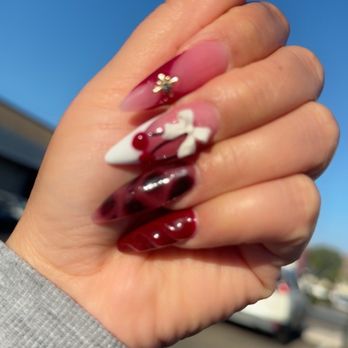 Nails L'amour - Nail Salons Near Me - Milpitas, California