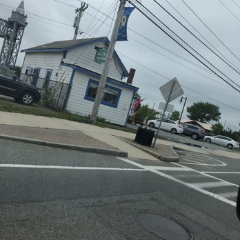 Krua Thai Restaurant - Outside - Thai Near Me - Buzzards Bay, Massachusetts
