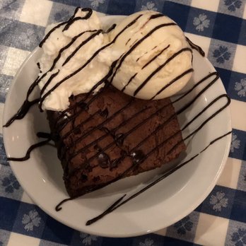 Summer Shack - Boston - Brownie with ice cream - Seafood Near Me - Boston, Massachusetts Summer Shack - Boston - Brownie with ice cream - Seafood Near Me - Boston, Massachusetts