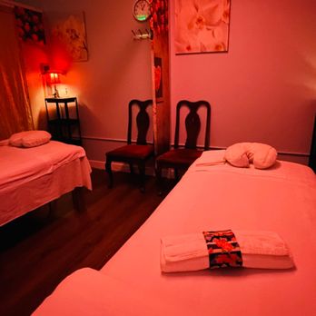 Step Massage Whittier - Couples, family, best friends, our peaceful Full-body massage private room. - Massage Near Me - Whittier, California Step Massage Whittier - Couples, family, best friends, our peaceful Full-body massage private room. - Massage Near Me - Whittier, California