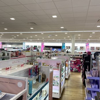 Ulta Beauty - Hair Salons Near Me - Sugar Land, Texas