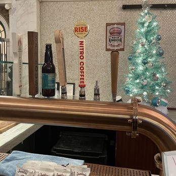 Fairgrounds Coffee and Tea - Draft cold brews - Coffee & Tea Near Me - Chicago, Illinois