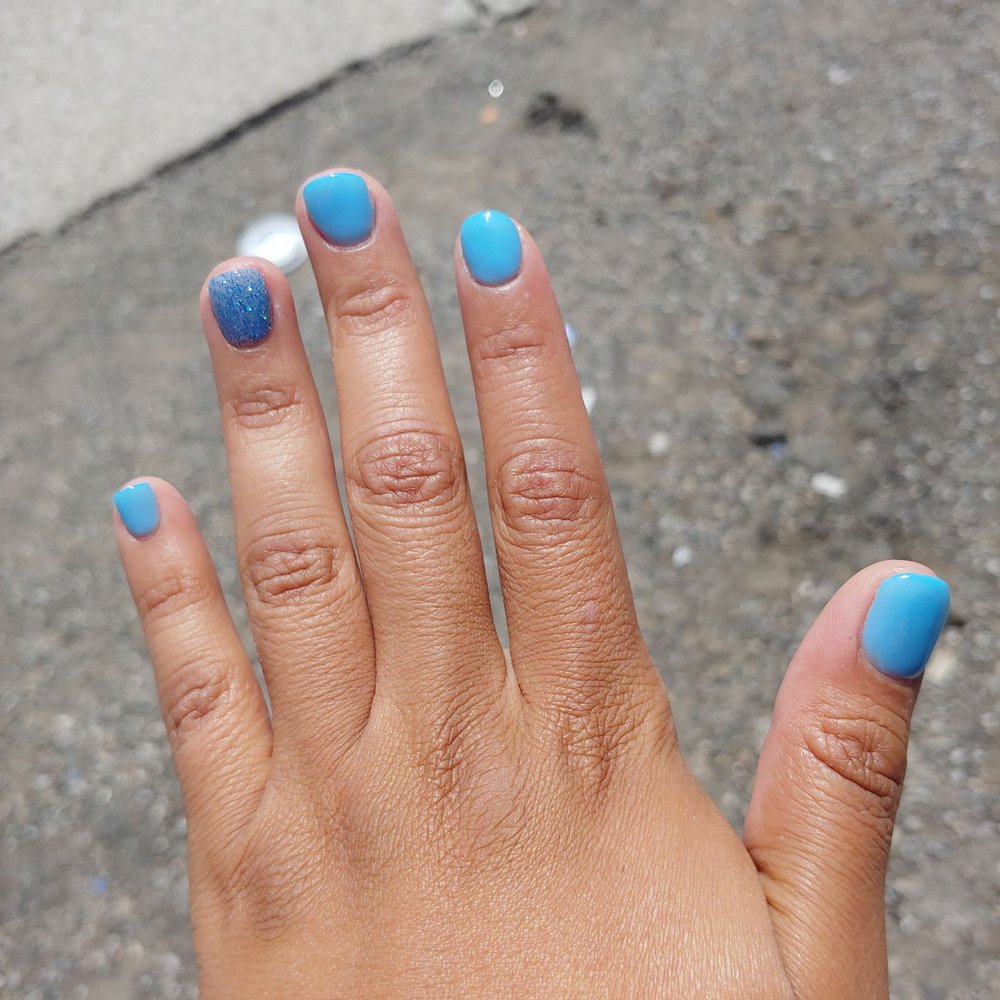Hawaii Nails - Two color dip polish manicure - Nail Salons Near Me - Dearborn, Michigan
