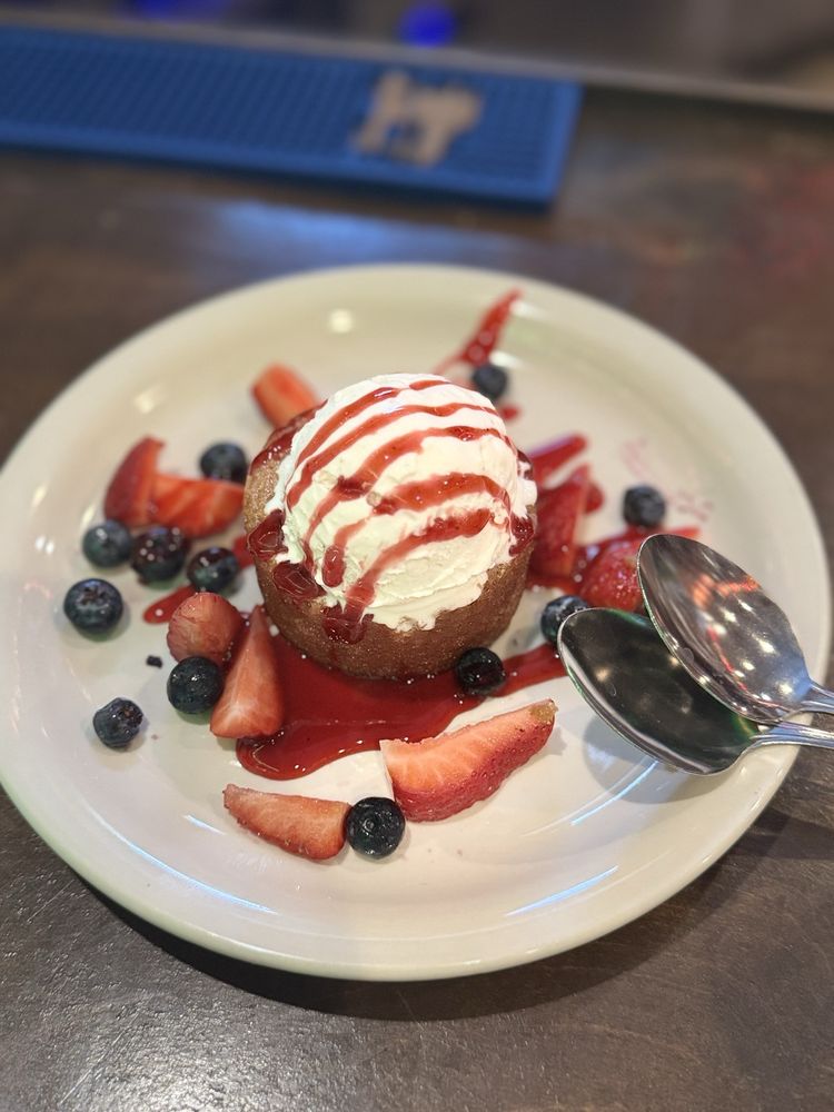 Food from Rockys Pizza and Italian Foods