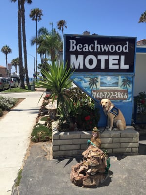 Beachwood Motel by null