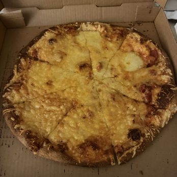 Woodhaven Pizza - Yesterday's pizza??? Maybe from lunch??? Definitely doesn't look or taste fresh. Inedible!!! - Pizza Near Me - Mount Pleasant, South Carolina