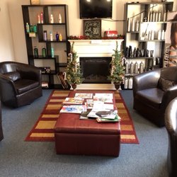 Carriage House Salon And Tanning