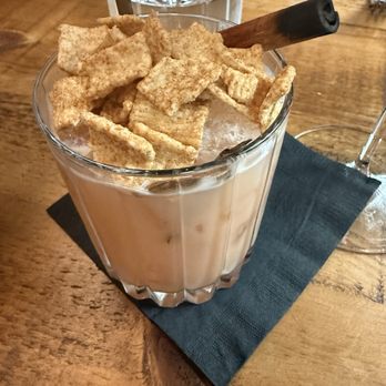 Old Vines - Cereal drink yummy - Wine Bars Near Me - Naples, Florida