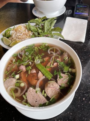 Pho Duy by null