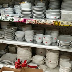 MC-Mart - Enough white bowls for you?