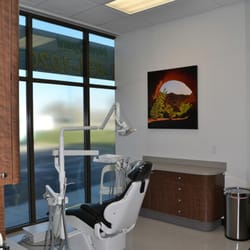 Save Dental - An examination room!