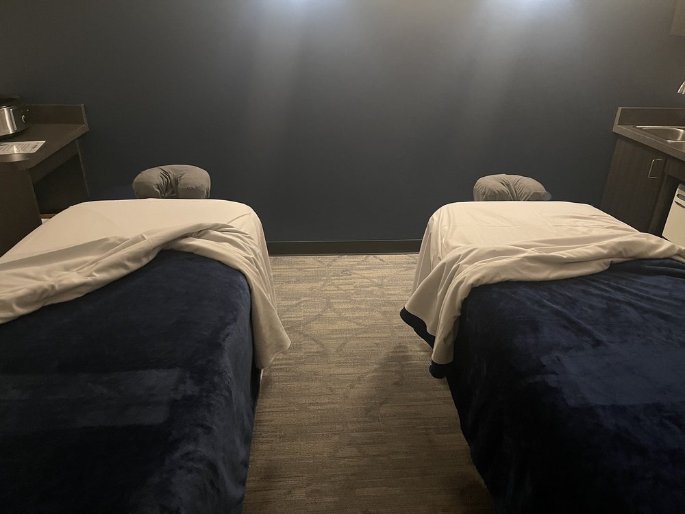 HAND & STONE MASSAGE AND FACIAL SPA Updated September 2024 10