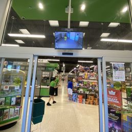 Exterior photo of Publix Super Markets - Golf, Florida Exterior photo of Publix Super Markets - Golf, Florida