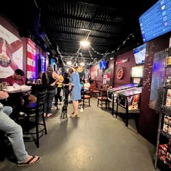 7th Hill Taproom