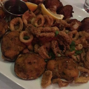 Hemenway's Restaurant - Seafood platter - Seafood Near Me - Providence, Rhode Island Hemenway's Restaurant - Seafood platter - Seafood Near Me - Providence, Rhode Island