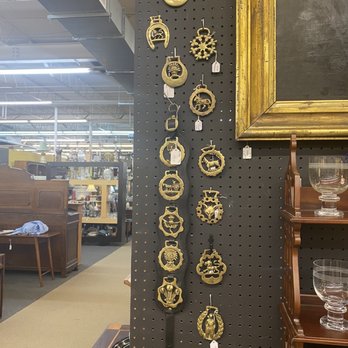 West End Antiques Mall - Antiques Near Me - Richmond, Virginia West End Antiques Mall - Antiques Near Me - Richmond, Virginia