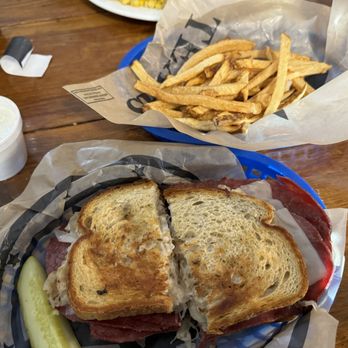 Granny D's - Ruben and fries - Coffee & Tea Near Me - Canyon Lake, Texas Granny D's - Ruben and fries - Coffee & Tea Near Me - Canyon Lake, Texas