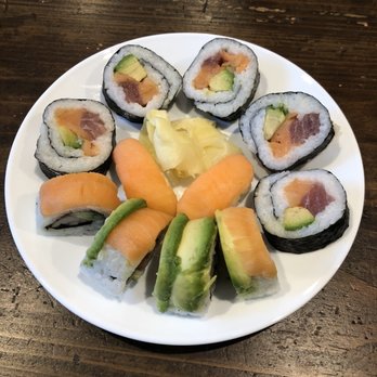 Earth Fare - Amazing sushi! - Grocery Near Me - Charleston, South Carolina