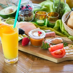 Tropenhaus Café - Ein Frühstück im Tropenhaus Café