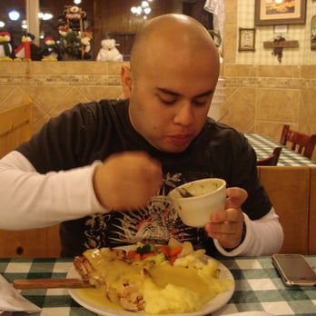 Pine Country Restaurant - Turkey dinner - Breakfast & Brunch Near Me - Williams, Arizona